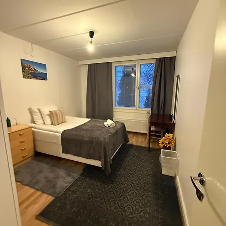 Cozy Near Itaekeskus Metro Helsinki