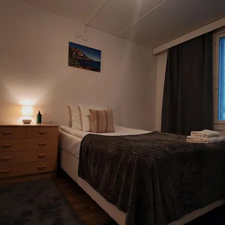 Cozy Near Itaekeskus Metro