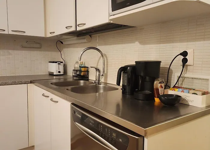 Cozy Near Itaekeskus Metro בית הארחה הלסינקי